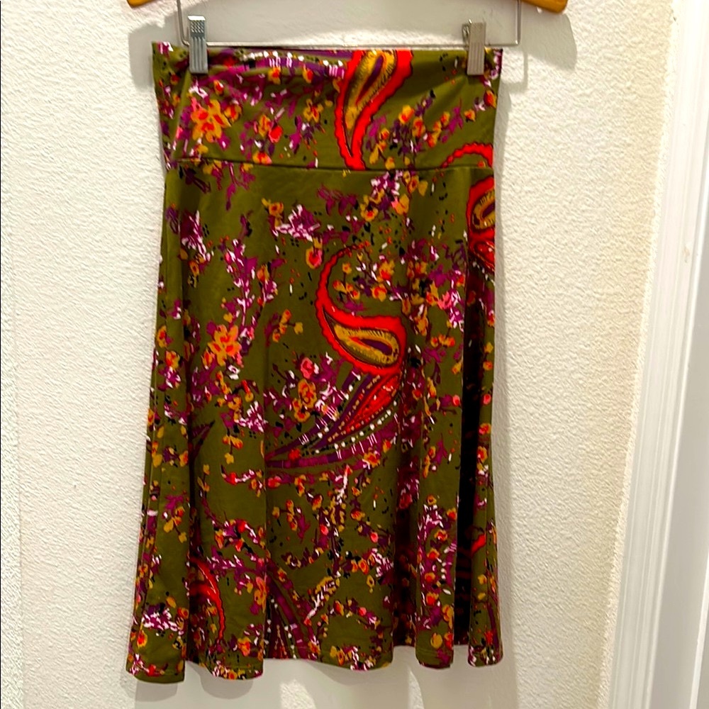 LulaRoeFloral multicolor paisley print midi Skirt size Small
